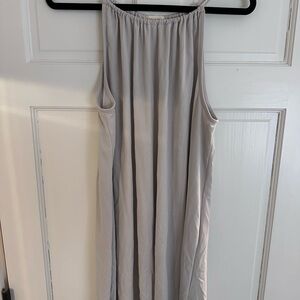 Elegant Gray Sleeveless Dress